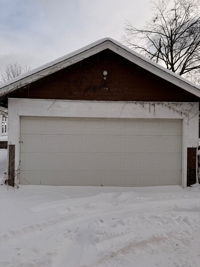 Foto del edificio - Oakland-Akron