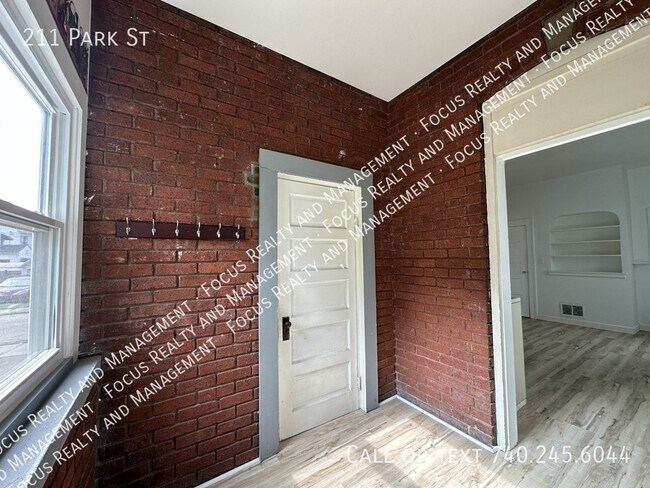 Foto del edificio - 211 Park St