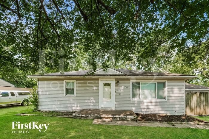 Foto principal - 12704 Grandview Rd
