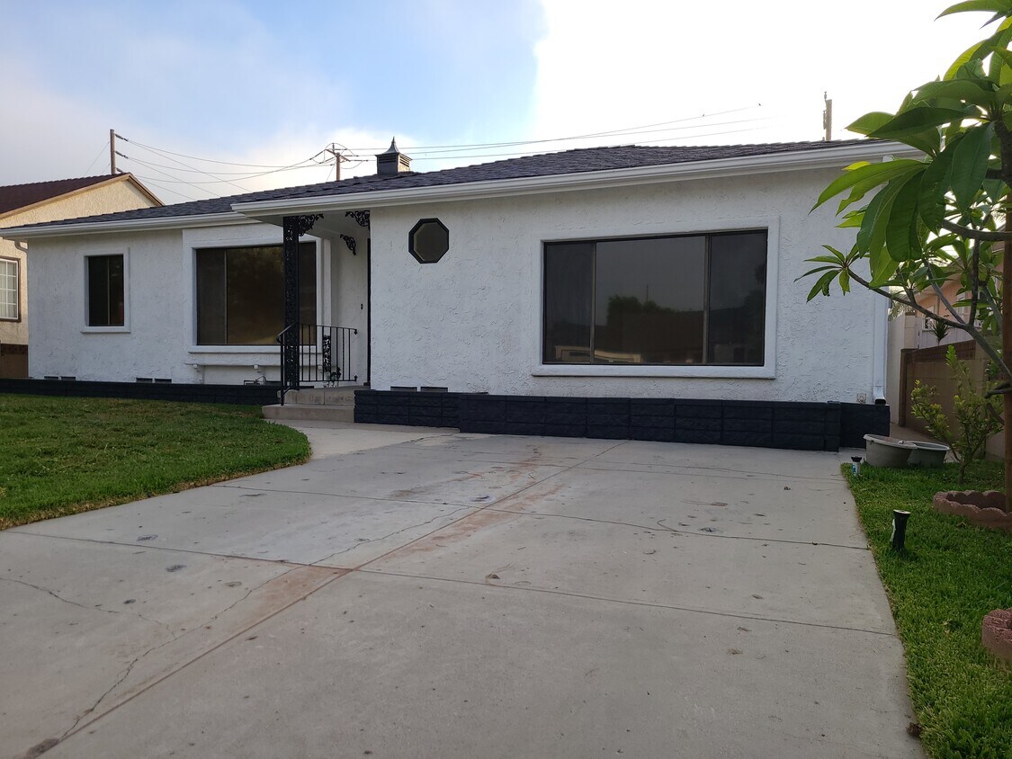 Foto principal - 1130 N Frederic St