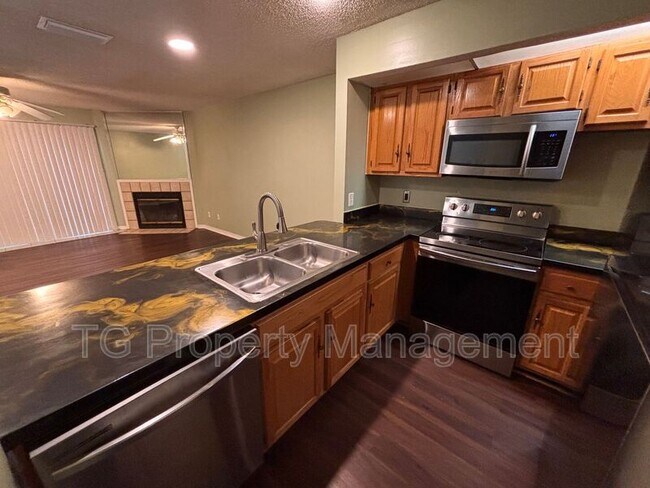 Foto del edificio - 8531 Sturbridge Cir E
