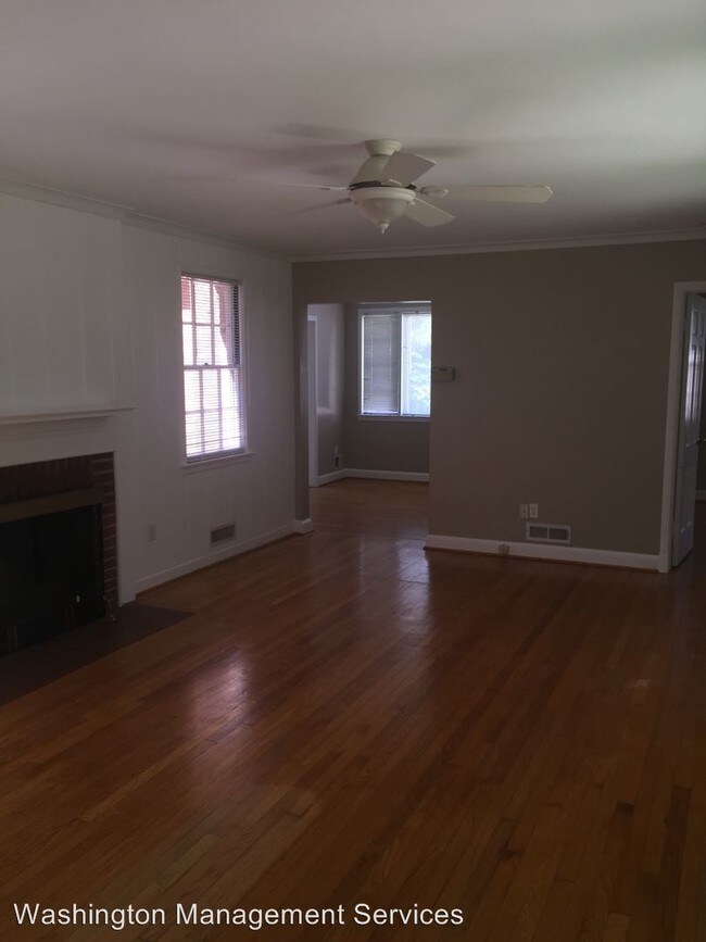 Building Photo - 5608 Chesterbrook Rd