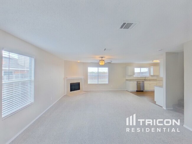 Foto del edificio - 8116 Cutter Hill Ave