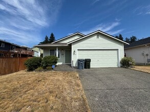 Building Photo - 22507 45 Ave E