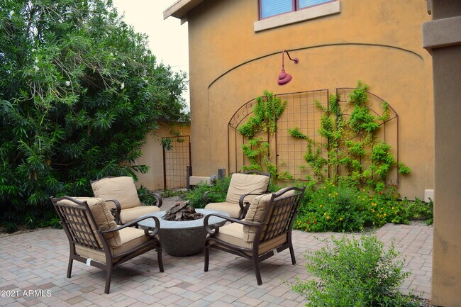 Foto del edificio - 2016 N 1st Ave