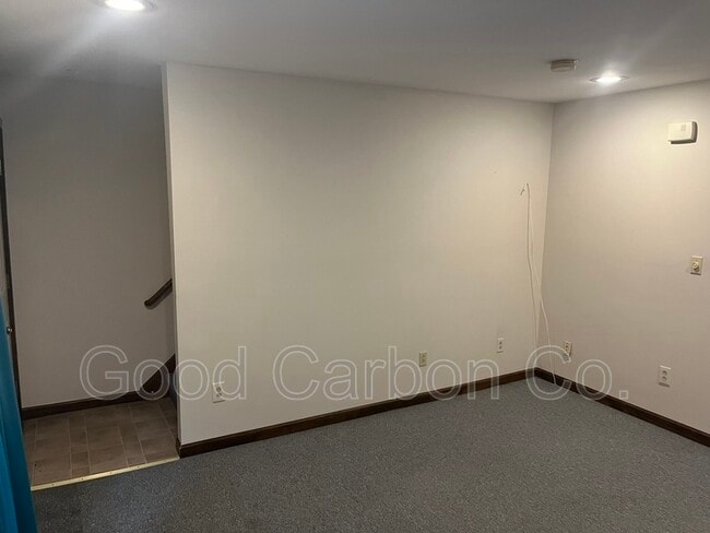 Building Photo - 386 Sudbury Rd