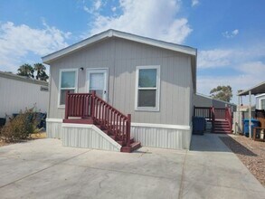 Building Photo - 825 N Lamb Blvd