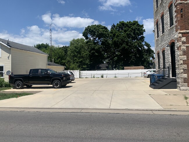 Foto del edificio - 1035 Hancock St