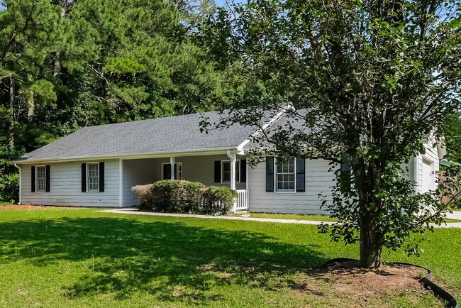 Building Photo - 3568 Fernbrook Dr