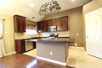 Building Photo - 3707 Autumn Branch Ct