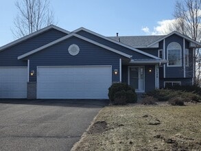 Building Photo - 5726 Egret Ave