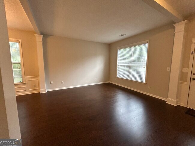 Foto del edificio - 745 Soneley Ct