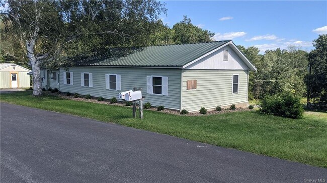 Building Photo - 86 Carpenter Rd