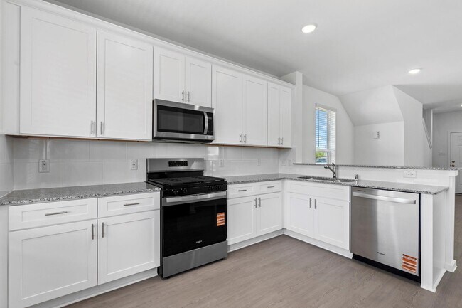 Building Photo - 24514 Red Hawthorn Trce