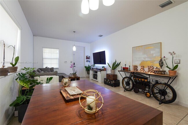 Foto del edificio - 8933 Southwest 227th Terrace Apt #8933, Cu...