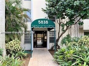 Foto principal - 5838 SW 74th Terrace