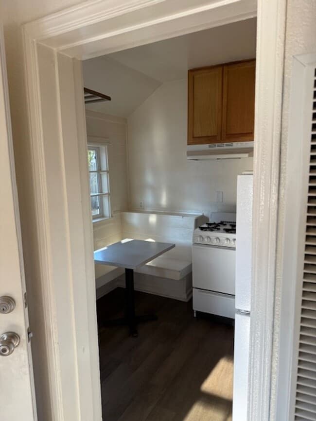 Building Photo - 909 Rubicon Trail