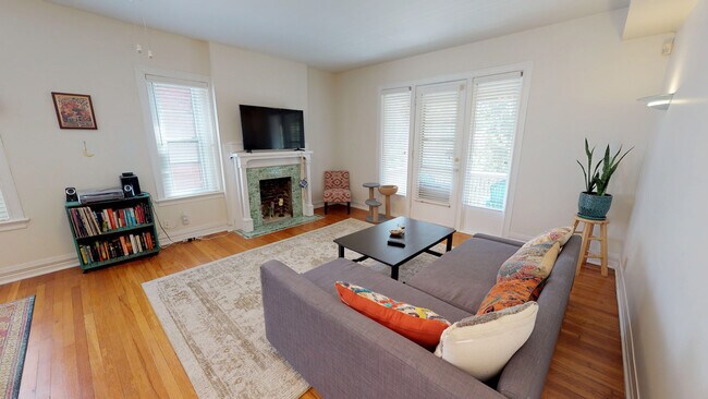 Foto del edificio - 3513 Wyandotte St