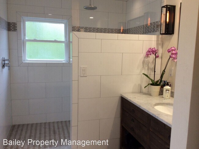 Foto del edificio - 2 br, 1 bath House - 750 24th Avenue