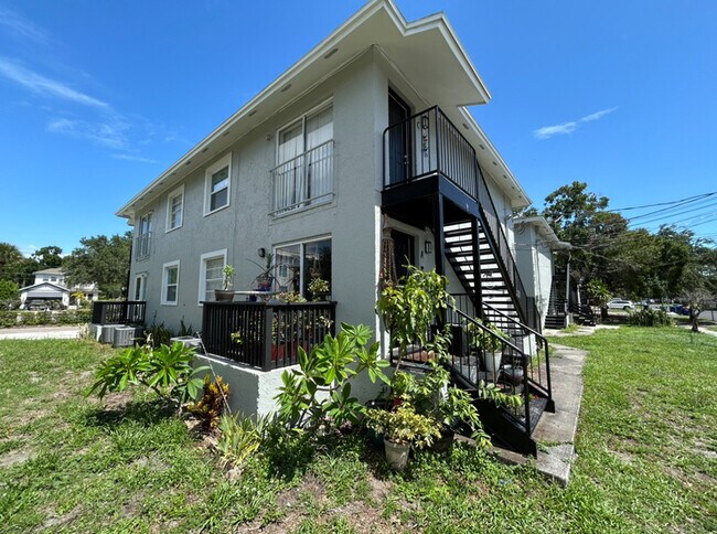 Foto del edificio - 7002 S Kissimmee St