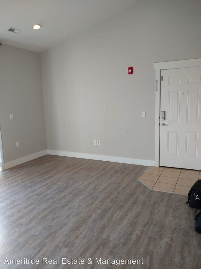 Foto del edificio - 3 br, 2 bath House - 119 West Spring Hill Way
