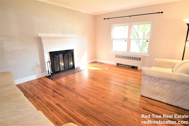 Building Photo - 9-11 Undine Rd. Unit 1