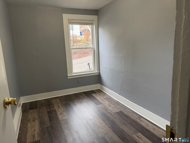 Foto del edificio - 112 Rockwell St