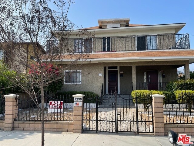 Foto principal - 1259-1259 W 22nd St