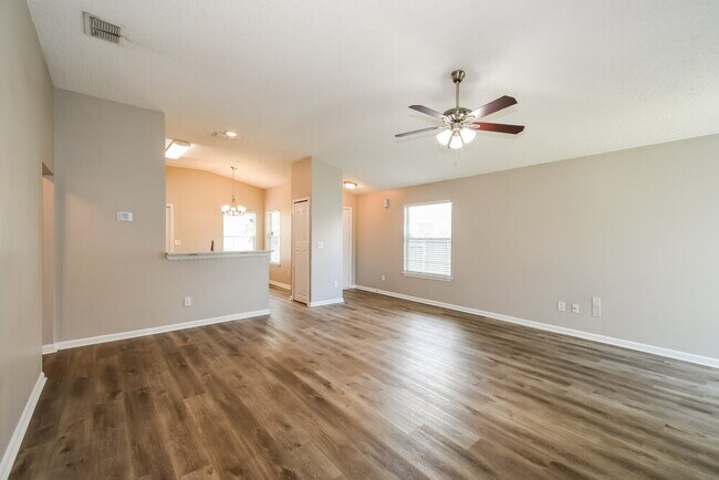Foto del edificio - 6875 Recreation Trail
