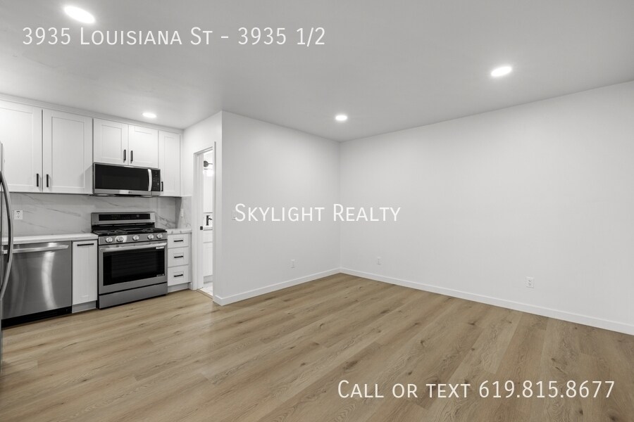 Foto principal - 3935 Louisiana St