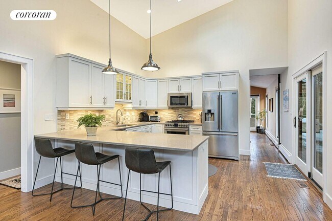 Foto del edificio - 14 Hedges Banks Dr