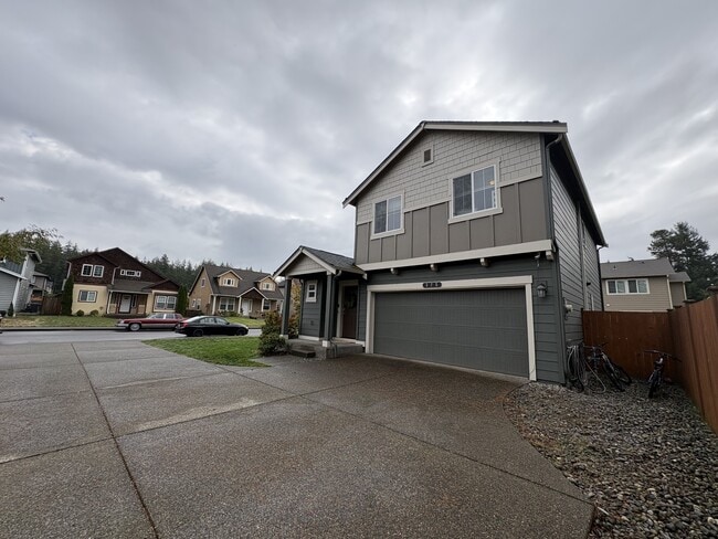 Building Photo - 325 Watercress St