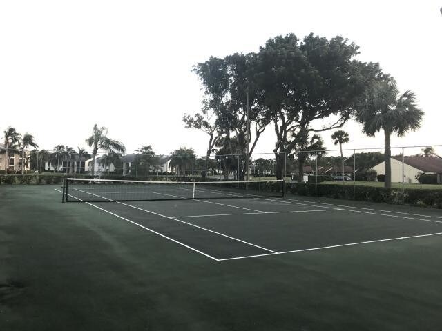 Foto del edificio - 1112 Green Pine Blvd, Apt A-1