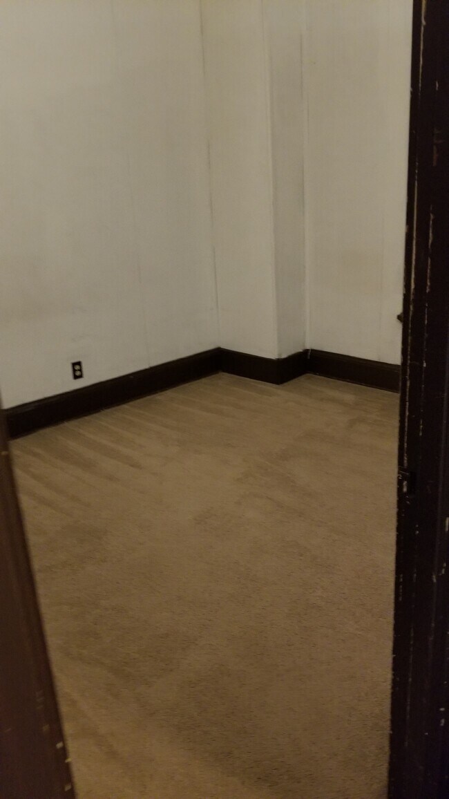 Bedroom 1 - 323 Dunn Blvd