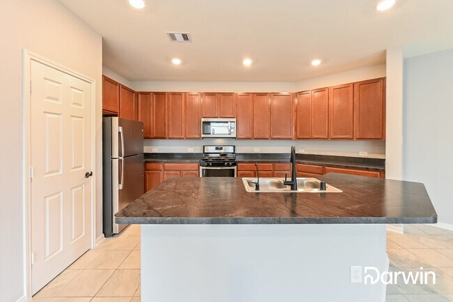 Building Photo - 16603 Cliff Vale Ct