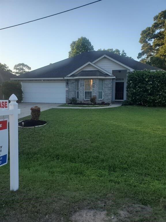 Foto del edificio - 254 Maple Ln