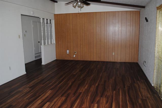 Foto del edificio - 2321 Suffolk Ln