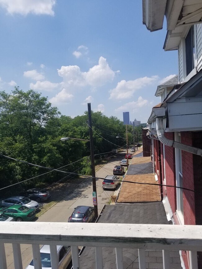 Foto del edificio - 339 Lawn St