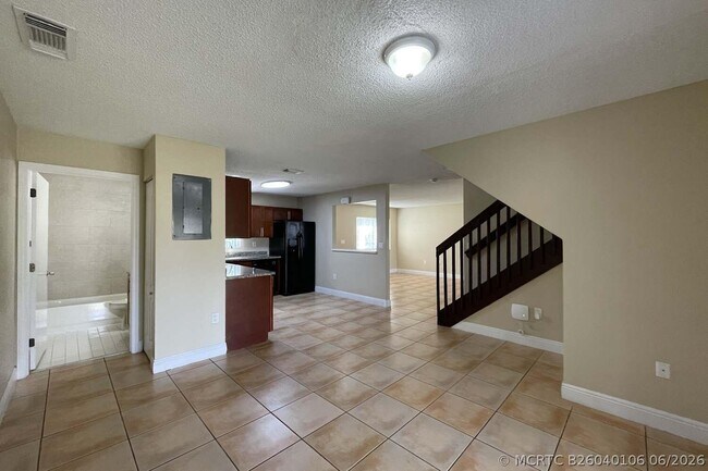 Building Photo - 18118 SW 154 Ct
