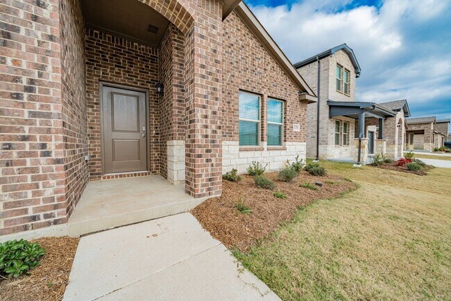 Foto del edificio - 2139 Thornton Dr