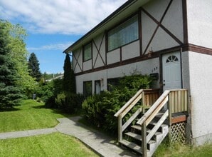 Building Photo - 280-280 Gillett St