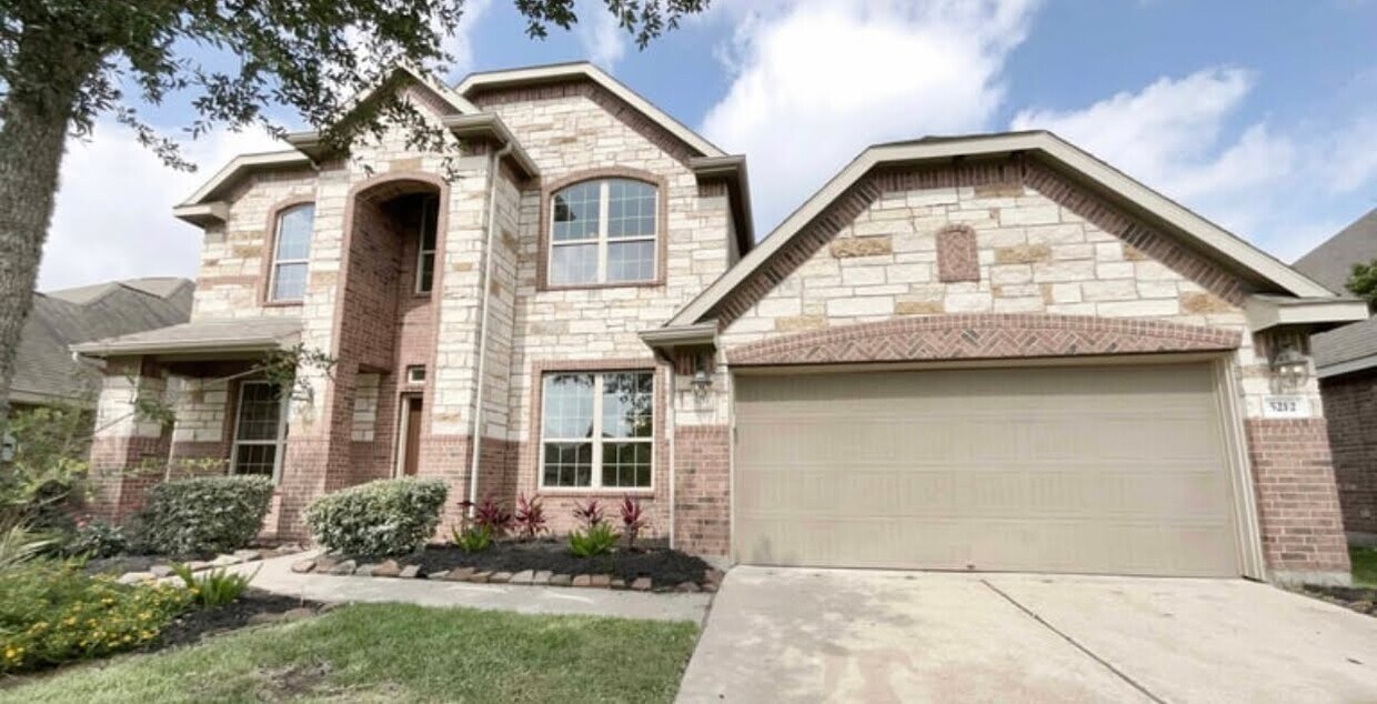 Primary Photo - 5212 Amber Sky Ln