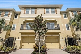 Building Photo - 5521 Yellowfin Ct