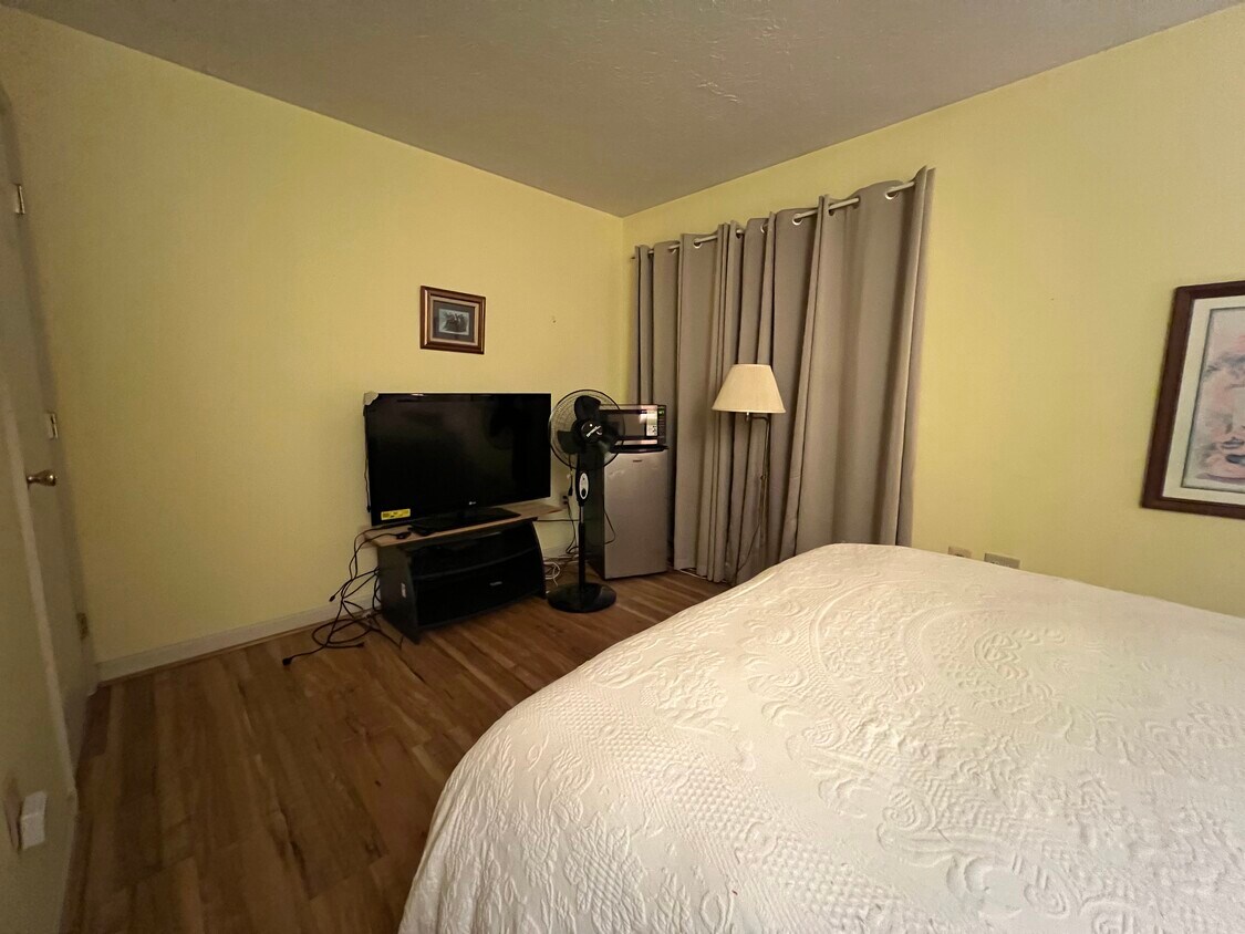 Foto del edificio - 1019 Mandarin Dr