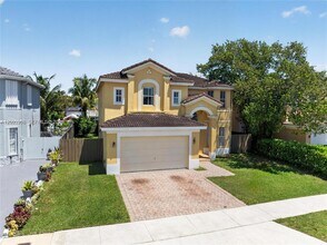 Building Photo - 11007 SW 243rd Ln
