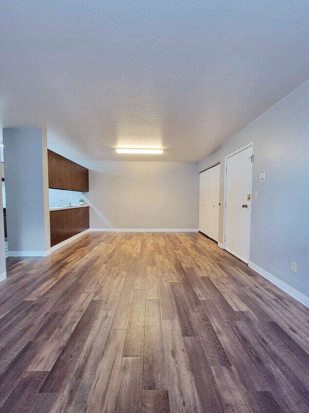 1627 7th St N Unit 1, Wahpeton, ND 58075 1627 7th St N Wahpeton, ND