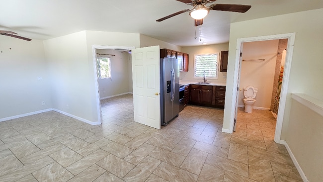 Building Photo - 77-6453-6453 Kilohana St