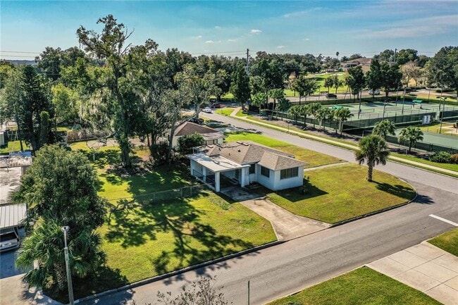 Foto del edificio - 2804 Southington Ave