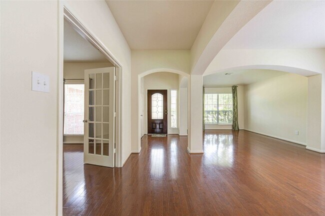 Building Photo - 5115 Trevors Trace Ln