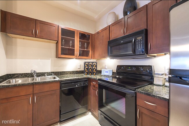 Building Photo - 1 br, 1 bath Flat - 3390 Sage Rd